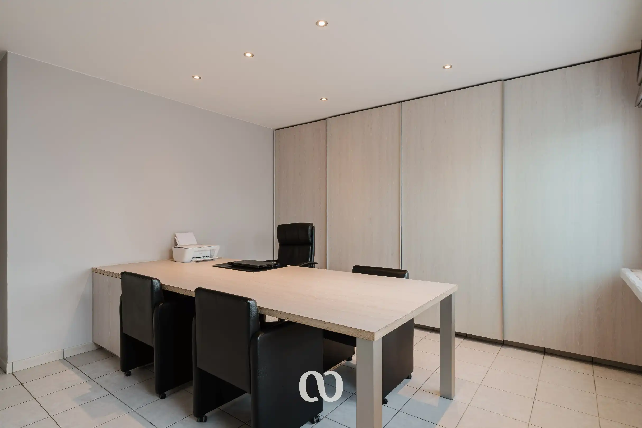 Instapklare gezinswoning met 4 slaapkamers en tuin foto 9