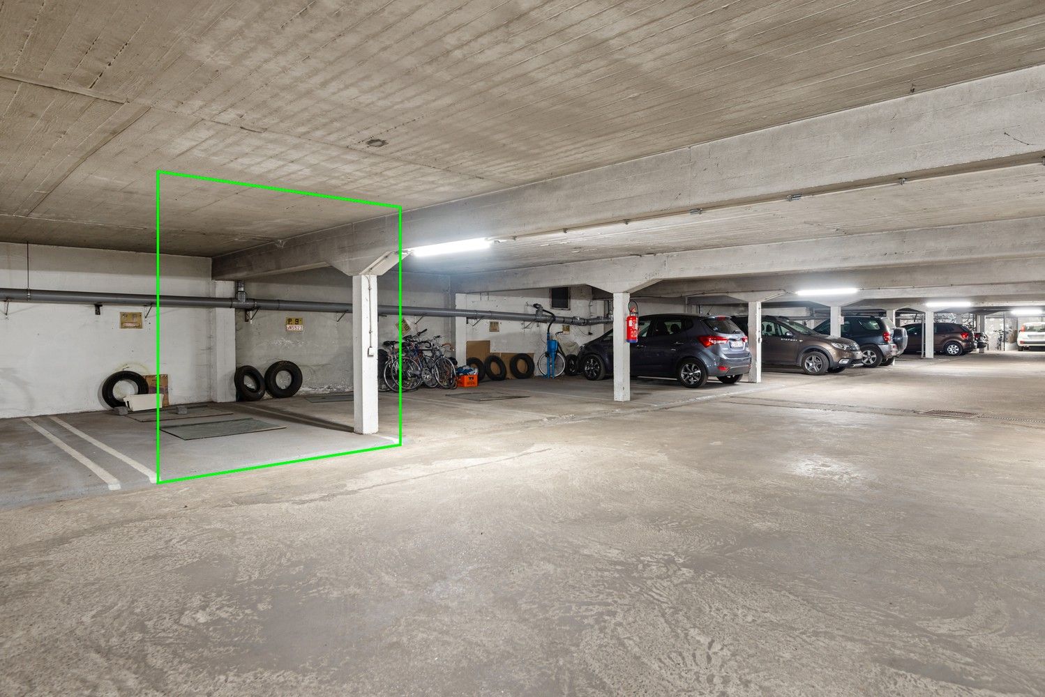 Volledig gerenoveerd appartement met fantastisch uitzicht te Berchem foto 16