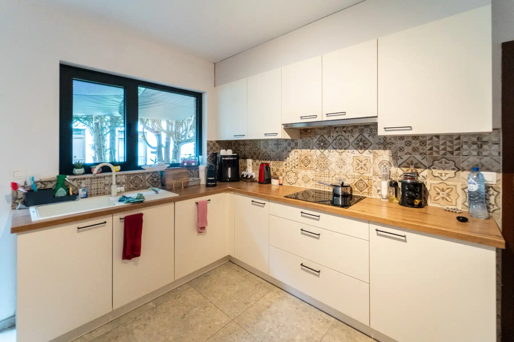 Rustig gelegen bungalow foto 14