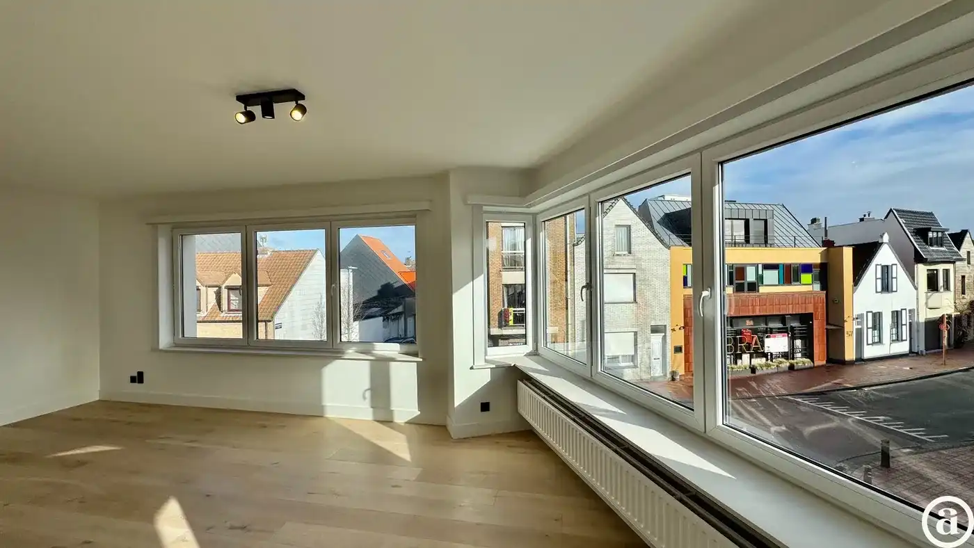 Aangenaam hoekappartement gelegen vlakbij het centrum van Knokke. foto 8