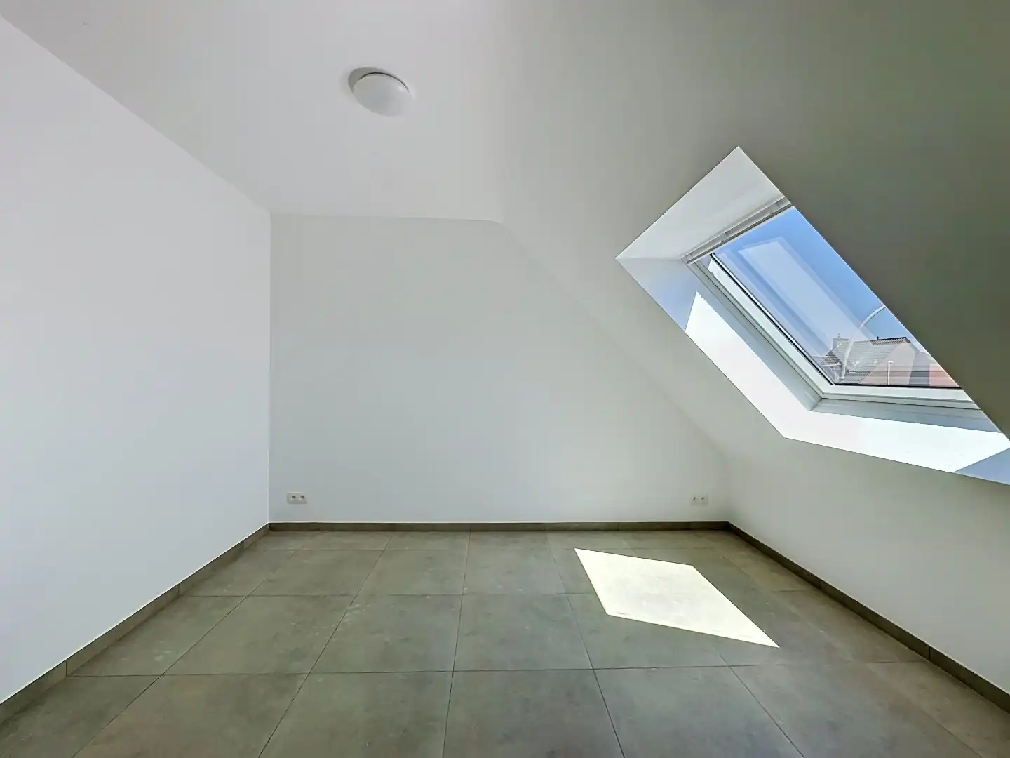 Energiezuinig duplex appartement met ruim terras! foto 16