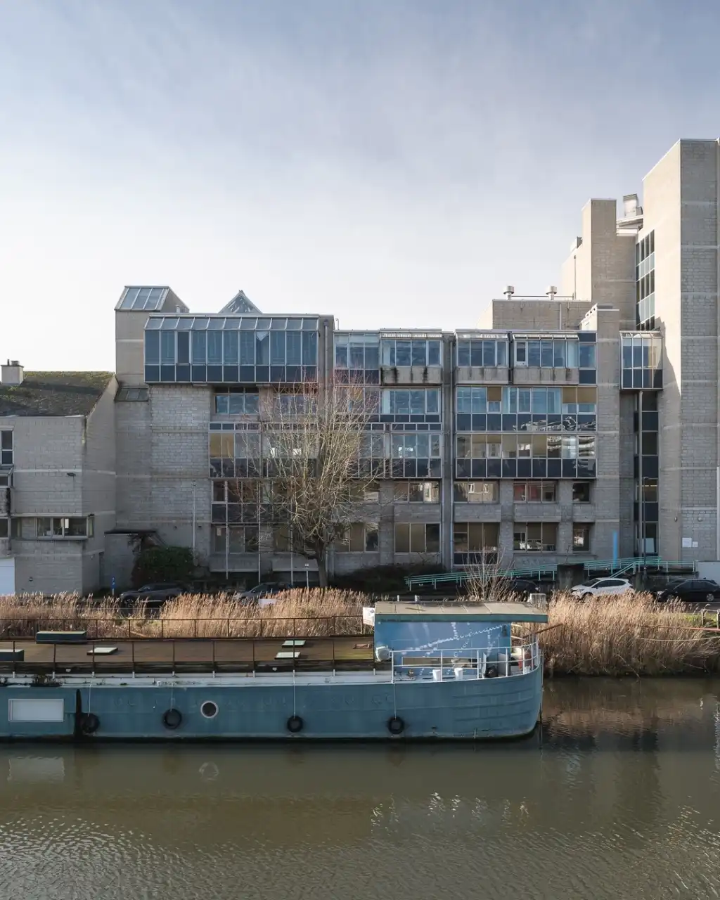 Architecturale nieuwbouw ‘townhouse’ met zicht op het water en meerdere terrassen foto 25
