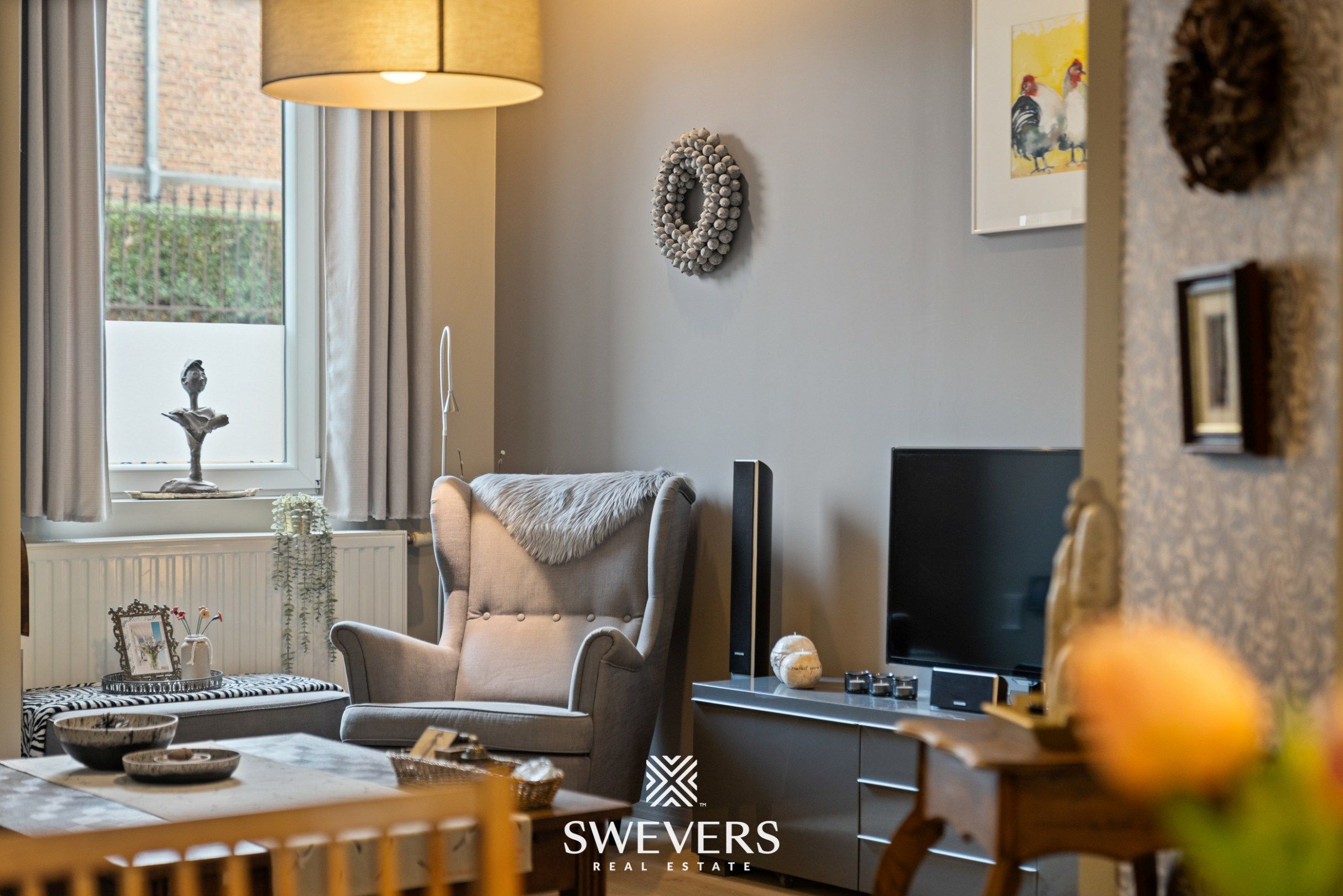 Instapklare, charmante rijwoning met terras in het groene Jesseren   foto 3