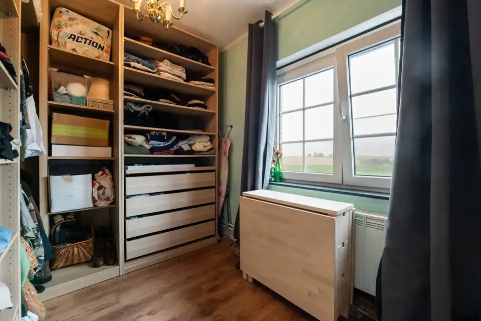 GEZELLIGE GEZINSWONING MET 3 SLKS, GARAGE EN VEEL PRIVACY foto 28