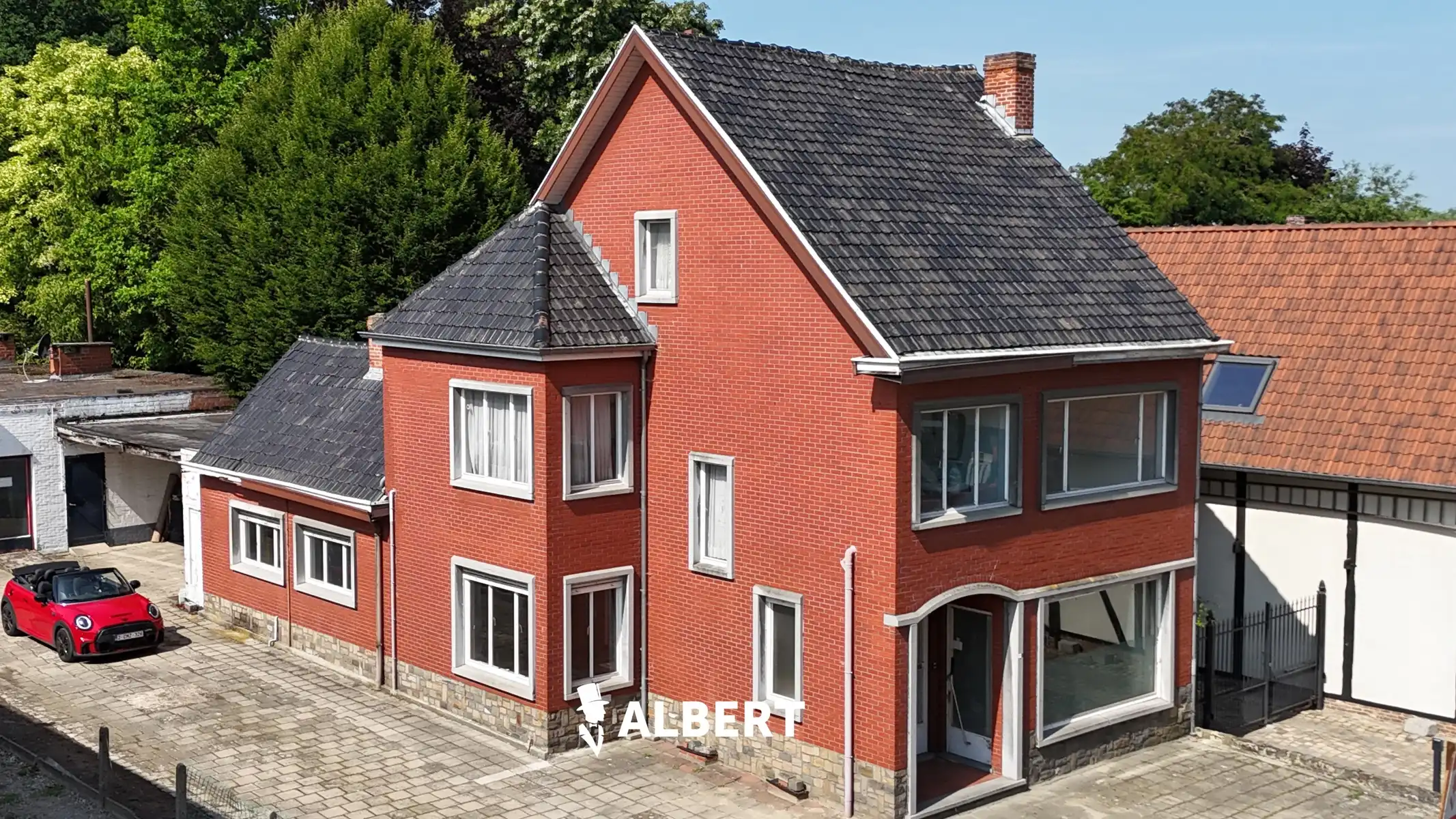 Te renoveren woning met loods/opslagruimte van 357m² ! foto 2