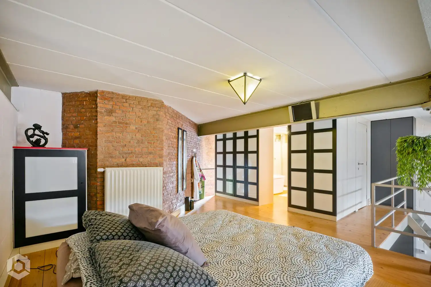 Hedendaagse loft met klein stadstuintje in residentiële omgeving nabij centrum van Mechelen foto 18