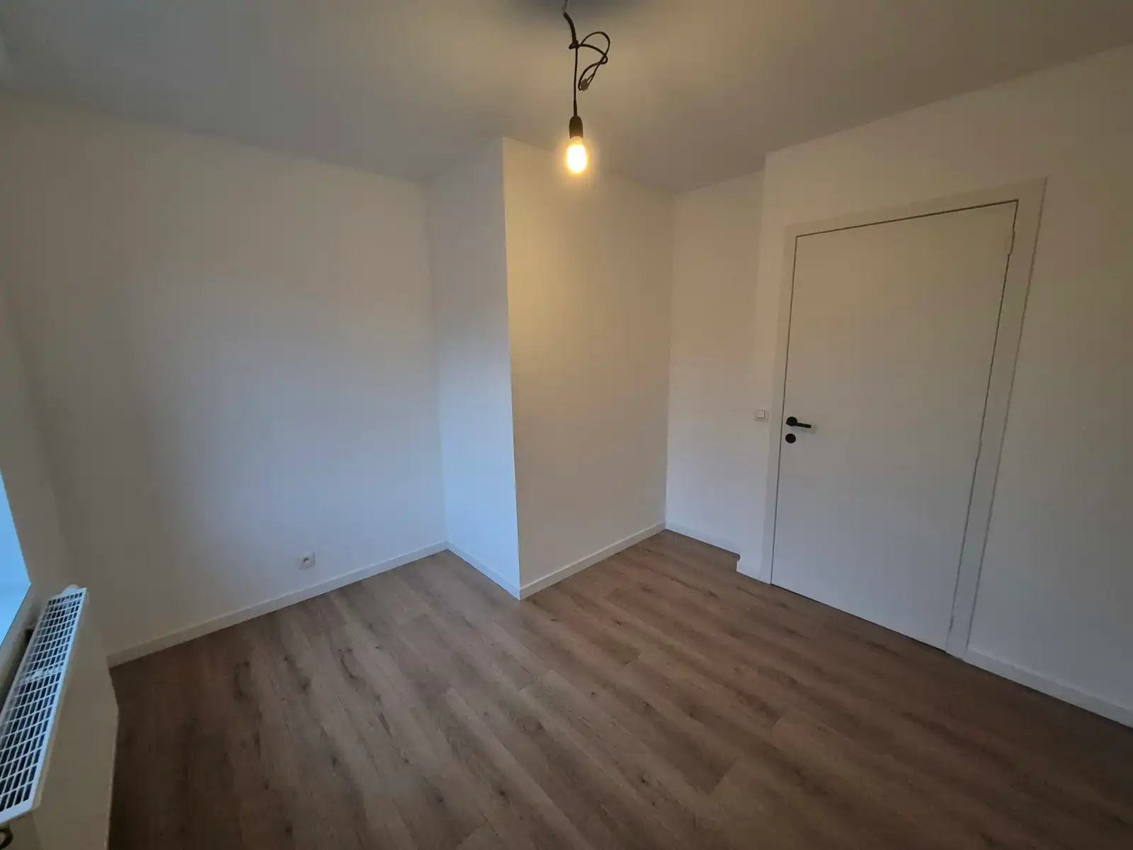 Half vrijstaande woning met drie slaapkamers foto 10