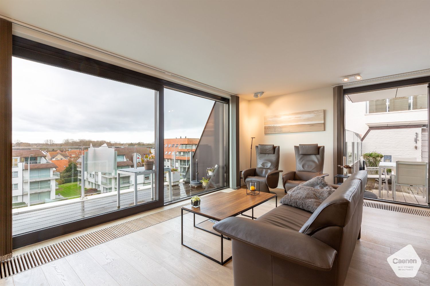 Fantastisch afgewerkt appartement met zéér groot terras foto 6