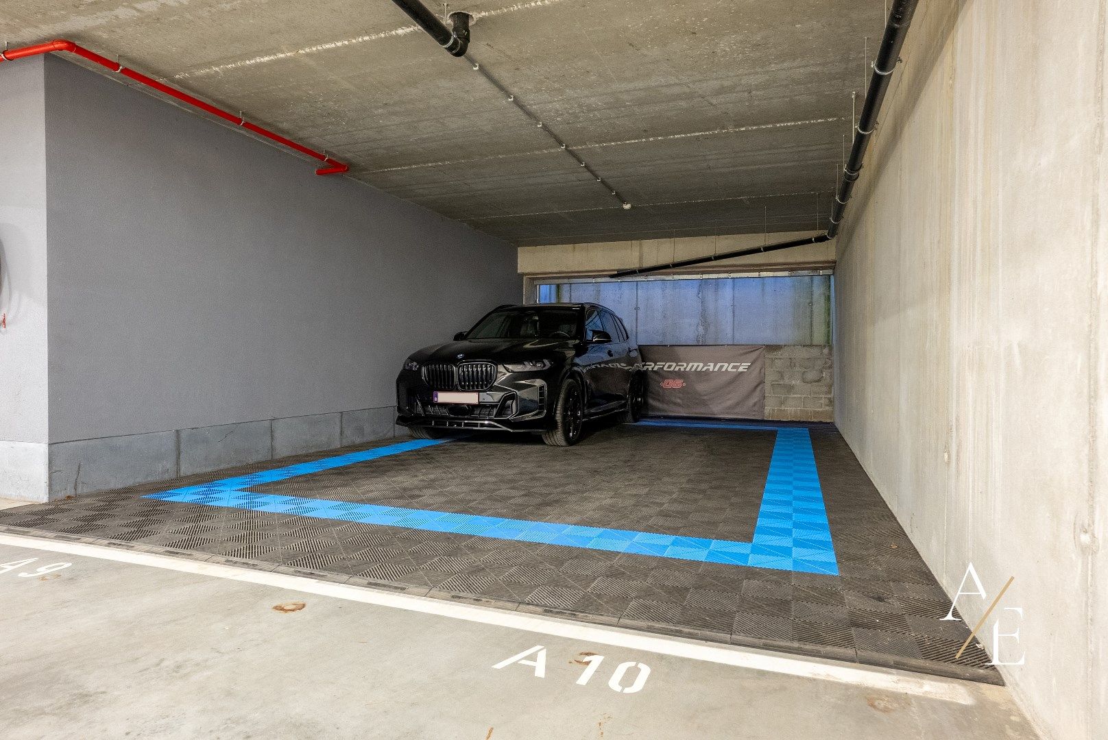 Ondergrondse dubbele parkeerplaats te koop – Residentie 'Green Garden', te Destelbergen foto {{pictureIndex}}