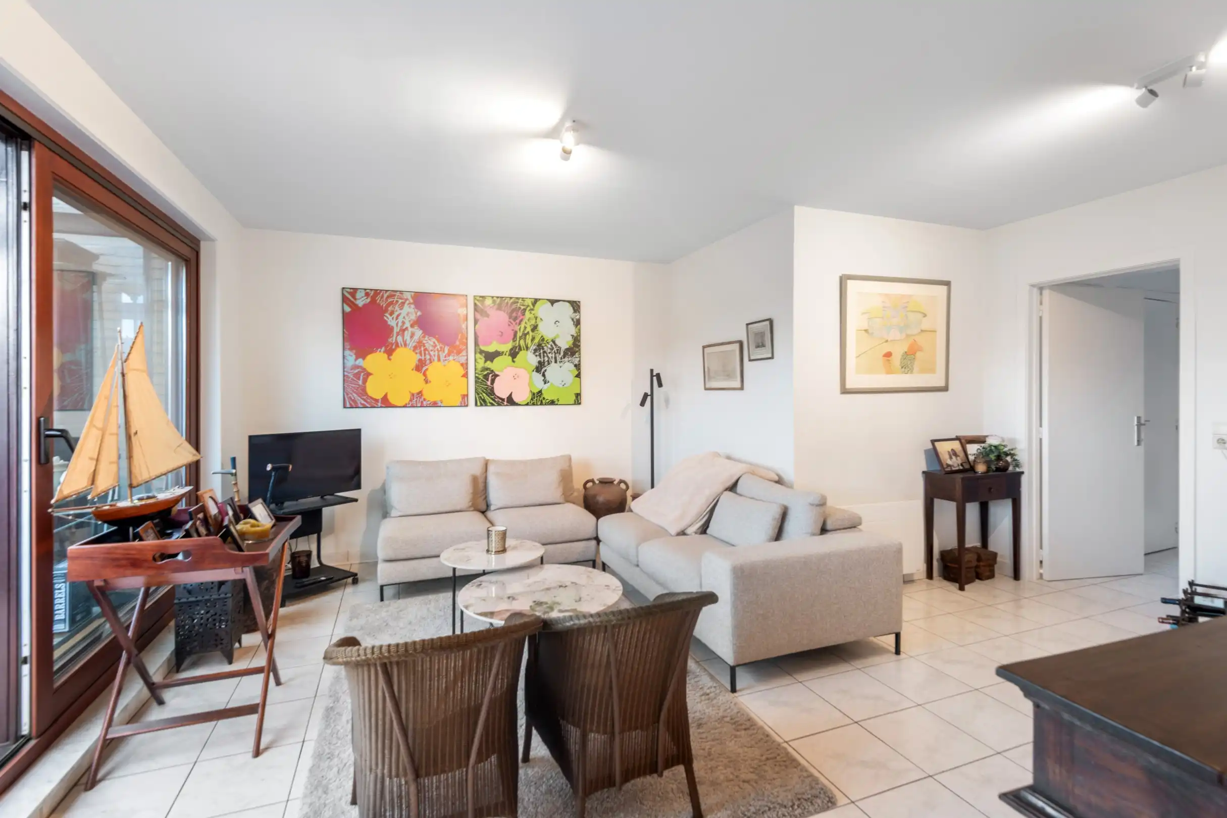 Zonovergoten penthouse met twee mooie terrassen tegen de Zoutelaan op wandelsafstand van de zeedijk. foto 3