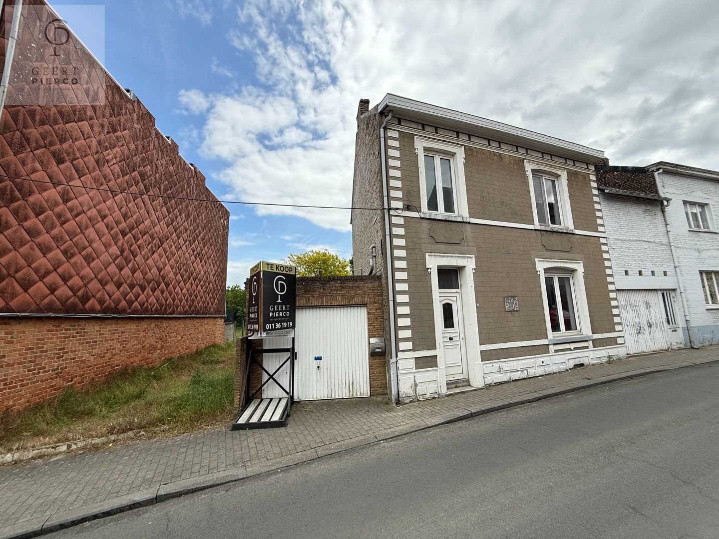 Uniek renovatie- of nieuwbouwproject in hartje Landen foto 20