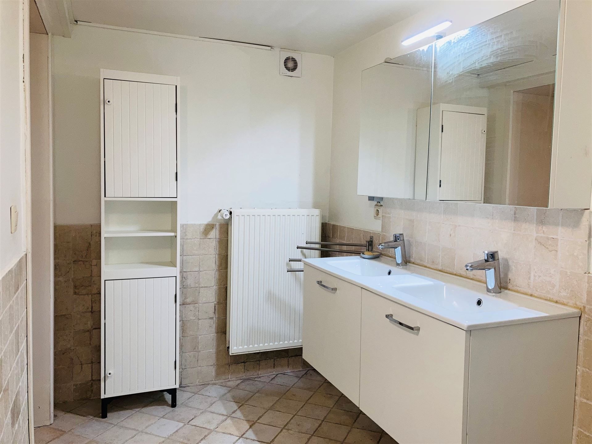 Mooi gemeubeld 2SK Dplex-appartement - Kortbij EGG foto 18