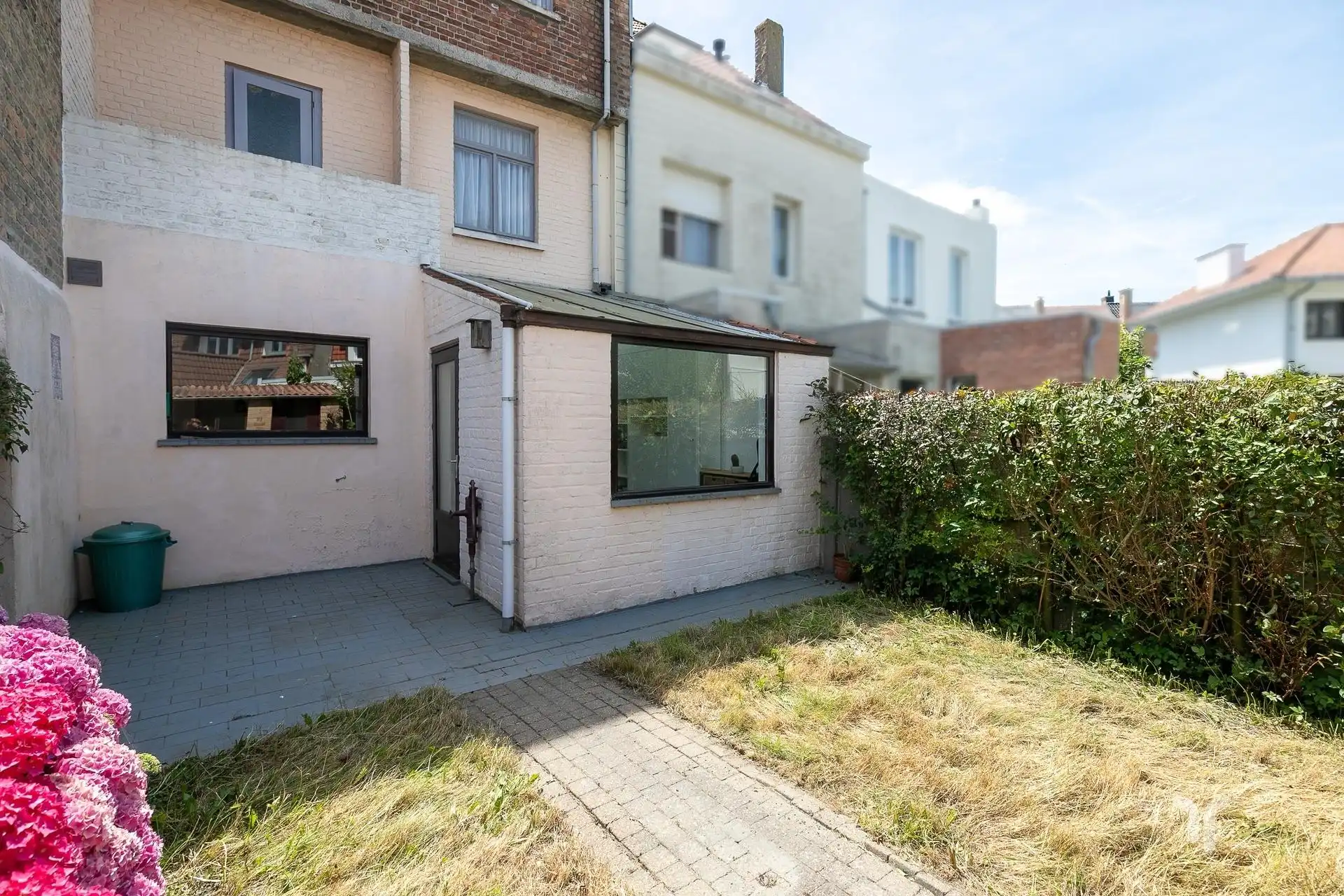 Karaktervolle meergezinswoning met potentieel. foto 12