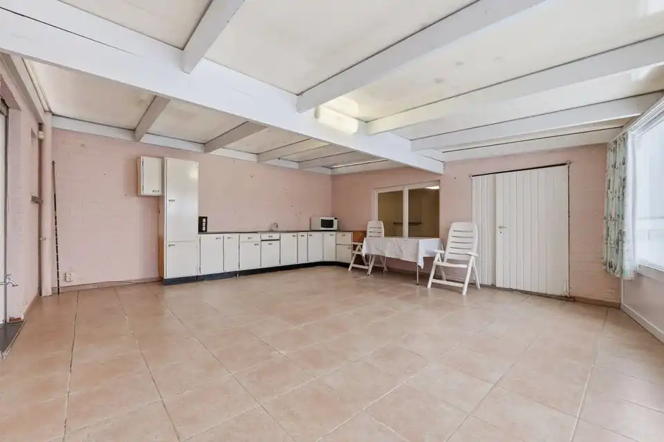 KNUSSE GEZINSWONING MET 4 SLKS EN EEN GARAGE IN BOEKHOUT foto 15