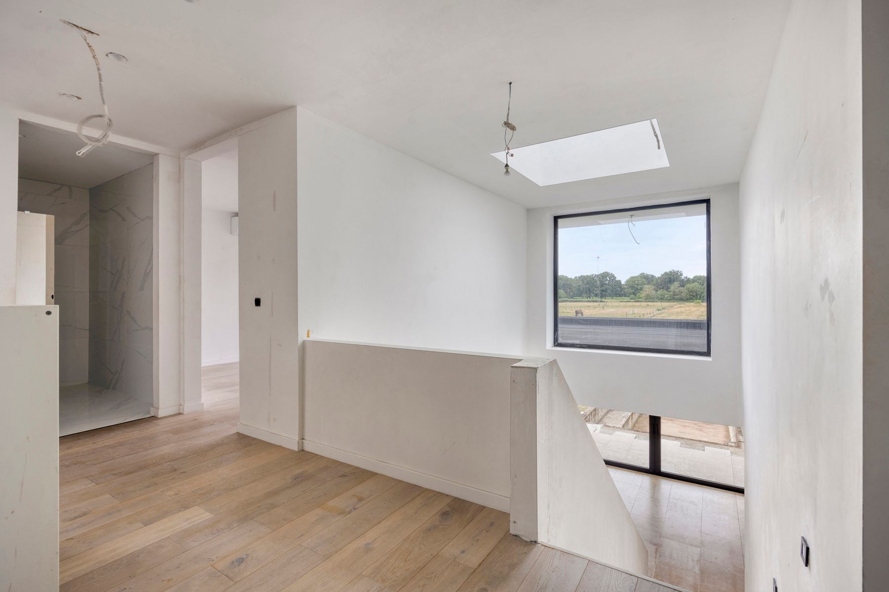 Moderne nieuwbouw villa met strak design ZONDER BTW  – nog verder af te werken naar eigen smaak! foto 20