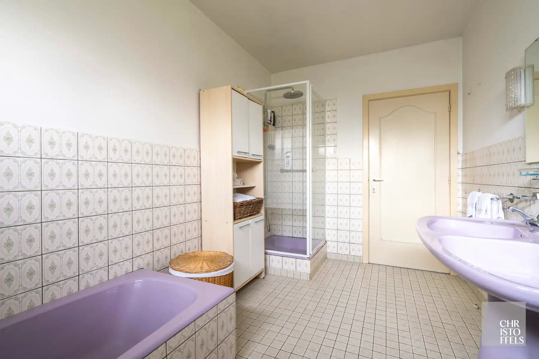 Op te frissen laagbouwvilla op een perceel van 1.257m² in het groen!  foto 15