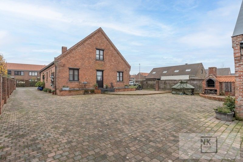 Charmante fermette woning met 4 slaapkamers, bureau en ruime werkplaats op een prachtig perceel in Arendonk! foto 41