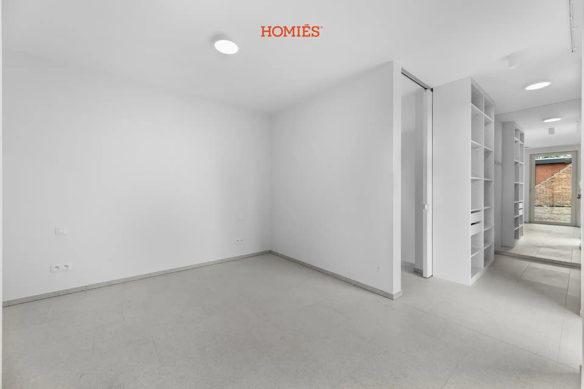 prachtige nieuwbouw met 3 slaapkamers en tuin met bos foto 9