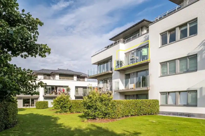 Domein "ELZENHOF" foto 10