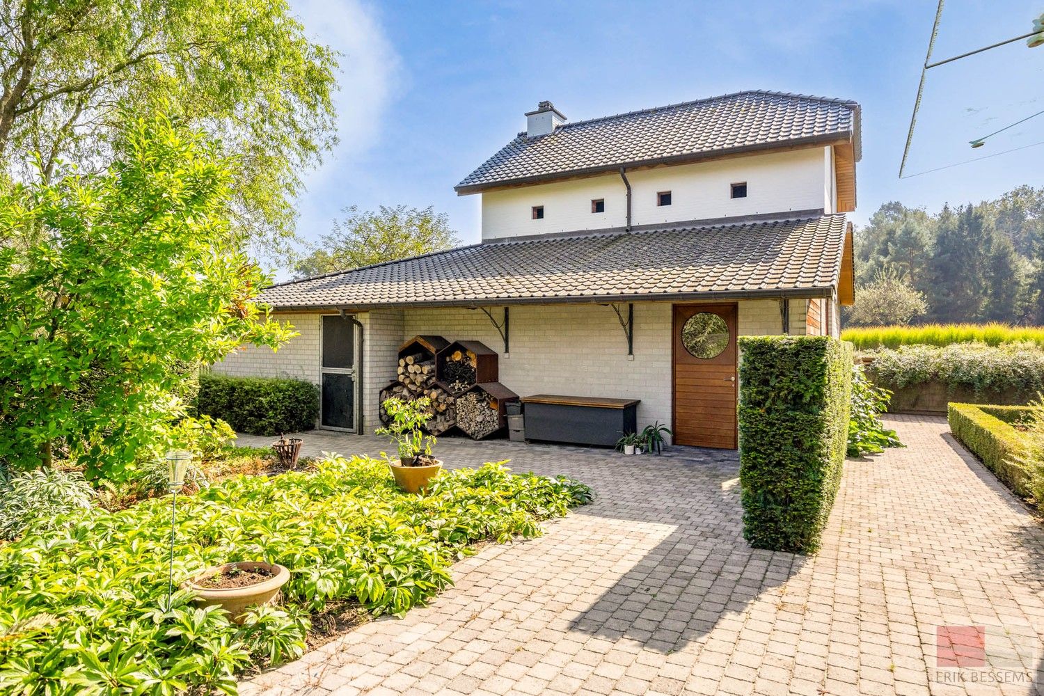 Bijzonder landhuis op bijzondere locatie grenzend aan Kattevennen en in de directe omgeving van Genk-Centrum foto 77