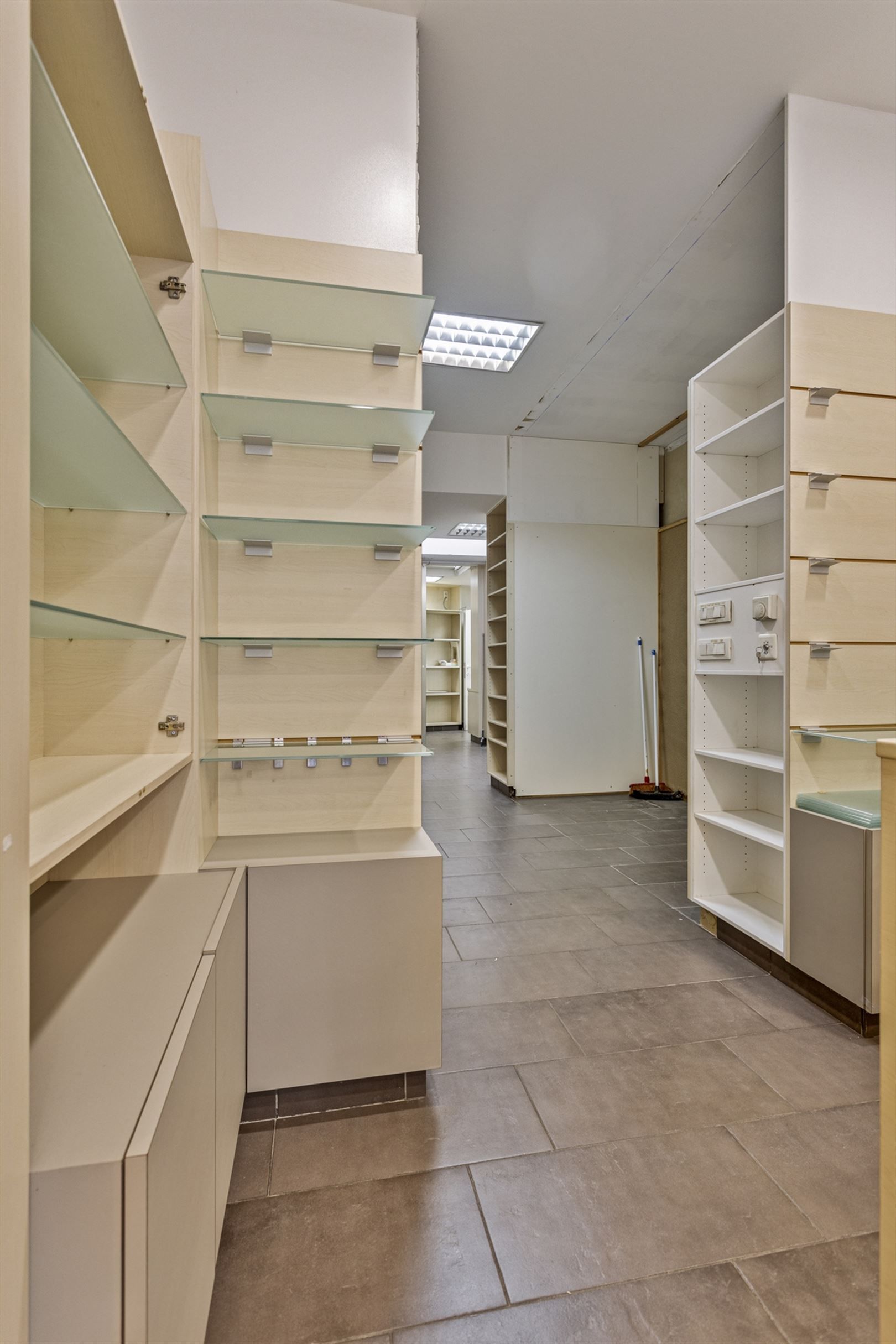 Handelswoning met duplex appartement op TOPLOCATIE foto 22