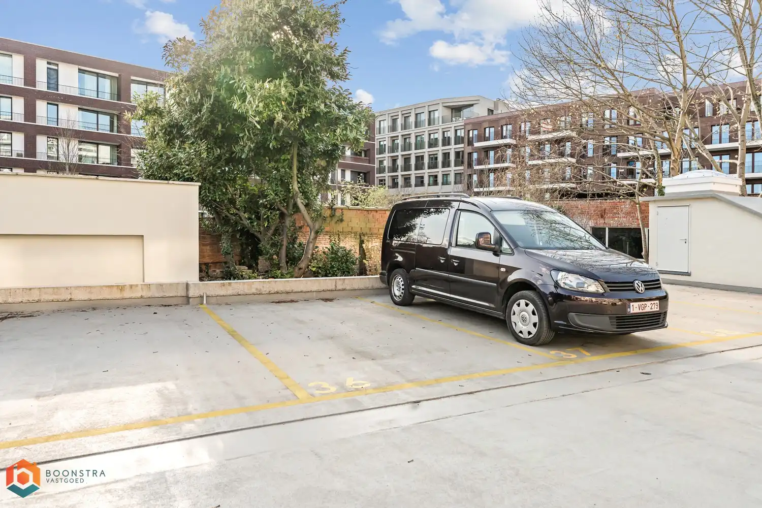 Autostaanplaats in het centrum van Mechelen foto 2