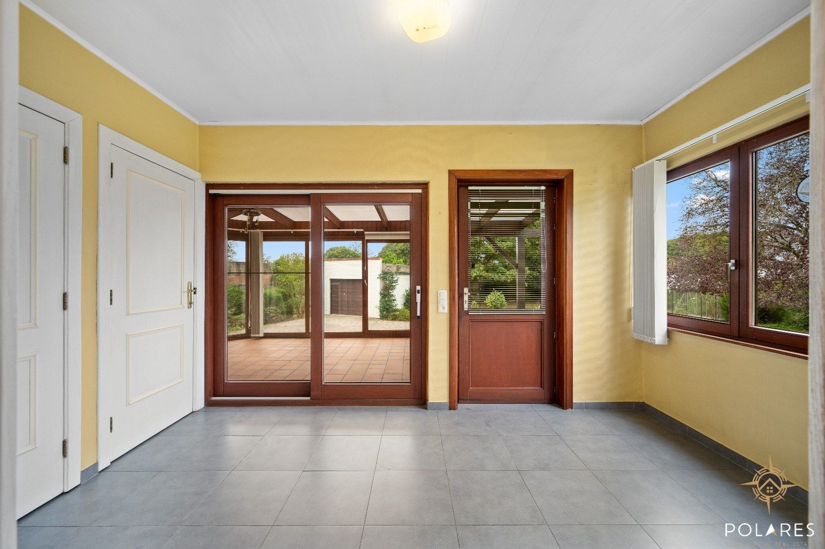 Woning met ruime tuin foto 10