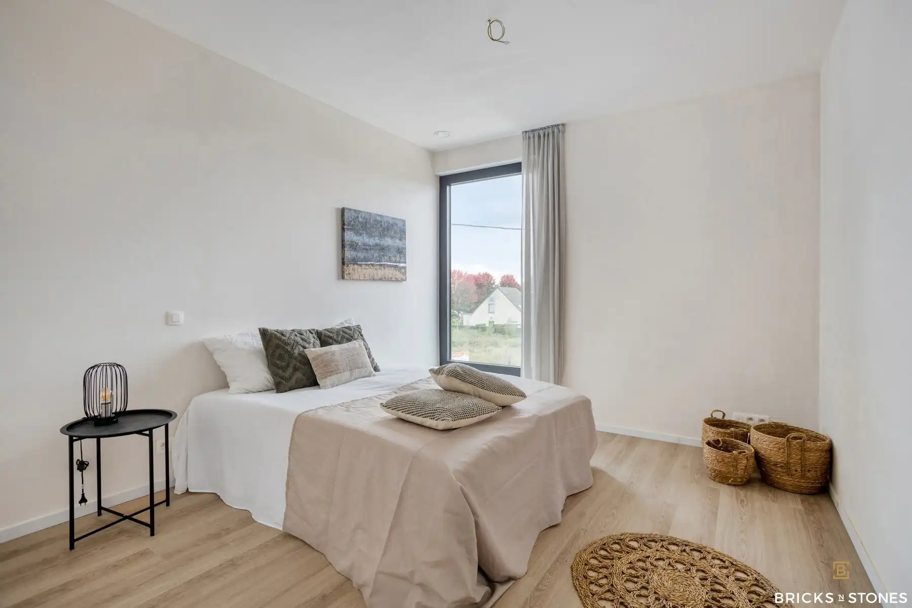 Stijlvolle nieuwbouwwoning met tuin, 3 slpks & 2 badk foto 14