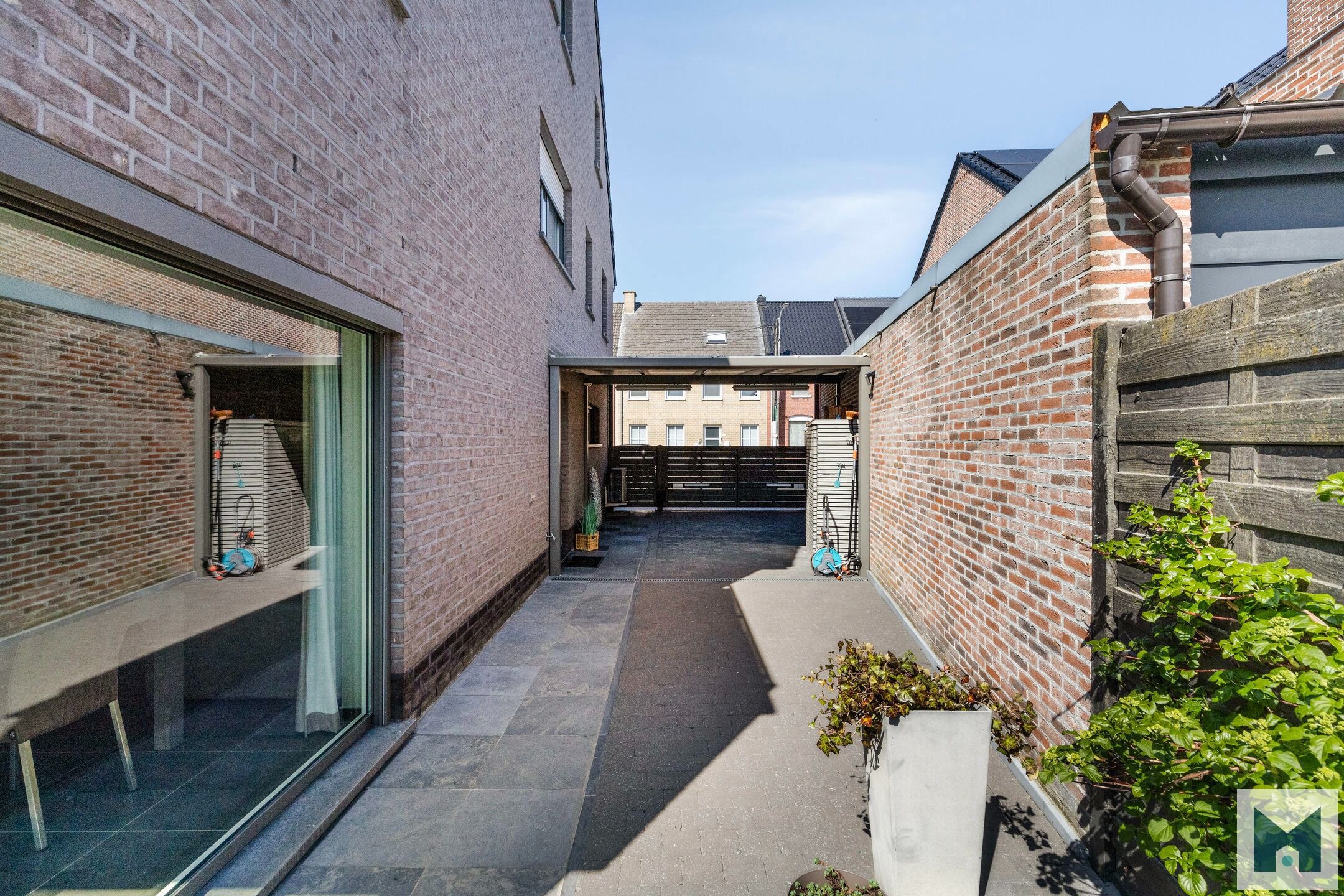Lichtrijk, modern gelijkvloers app. met tuin te Buggenhout! foto 20