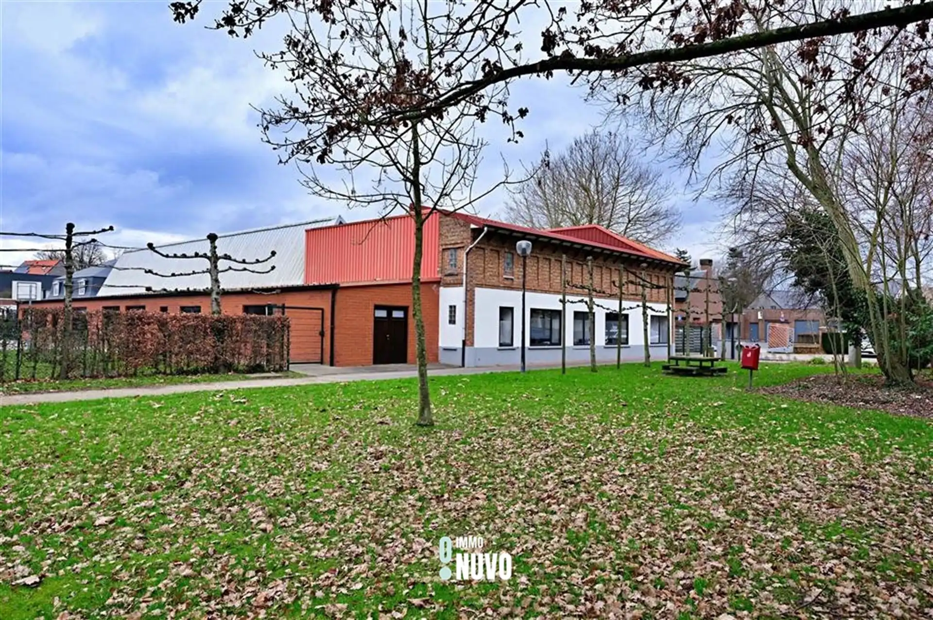 Gemengd gebouw foto 11