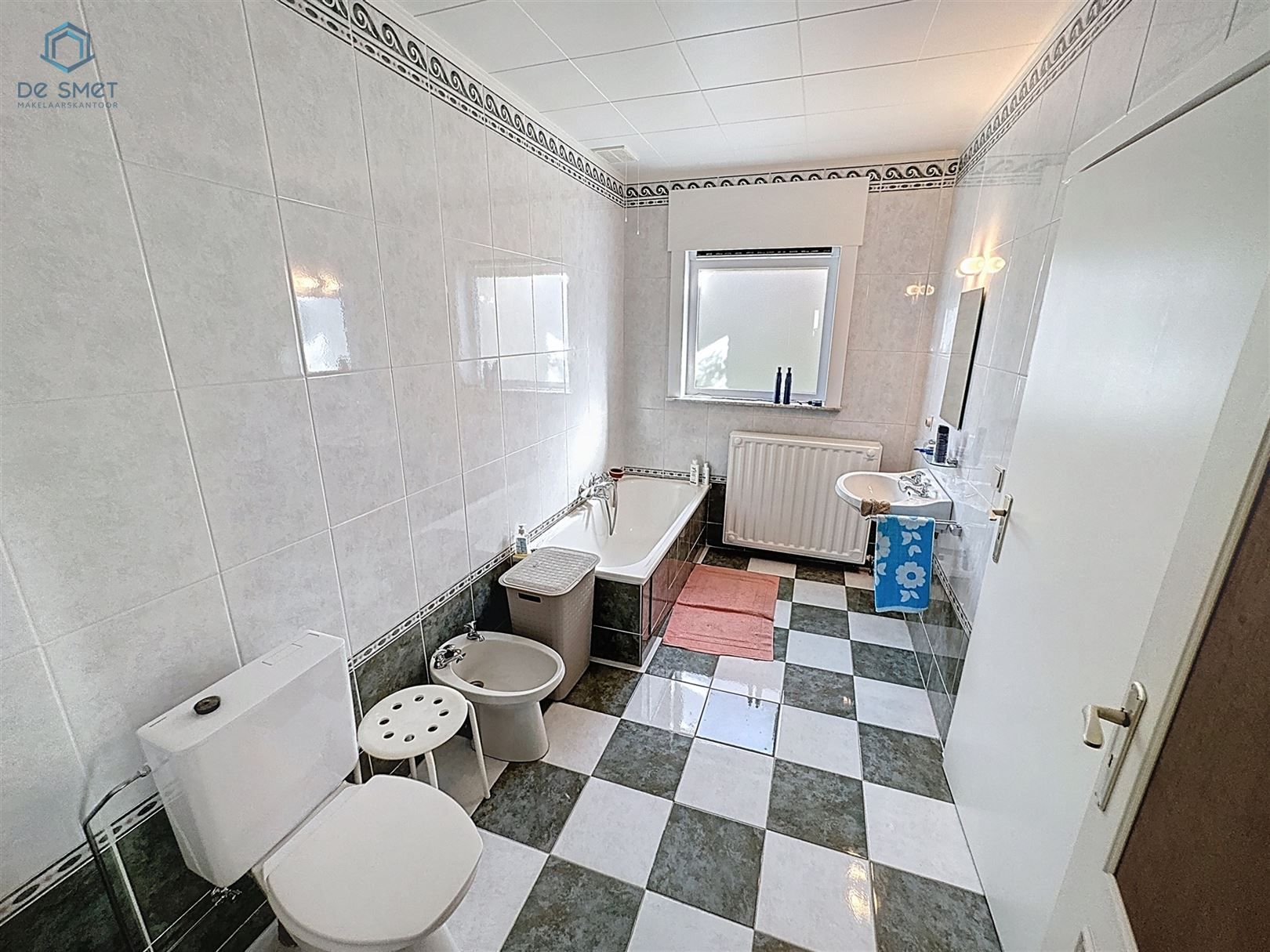 Instapklare bungalow met 4 slaapkamers en zonnige tuin in het rustige Everbeek foto 20