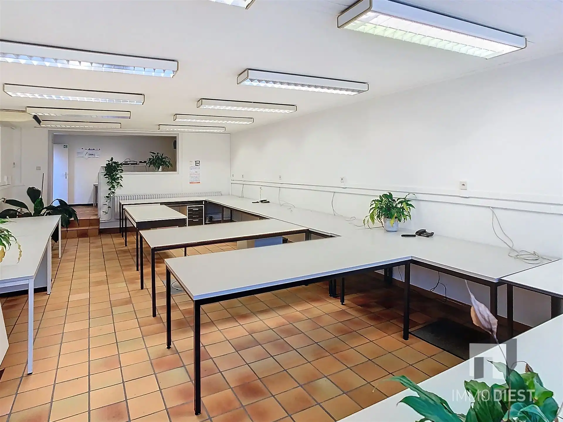 2 Handelspanden met verbinding samen 250m2 foto 25