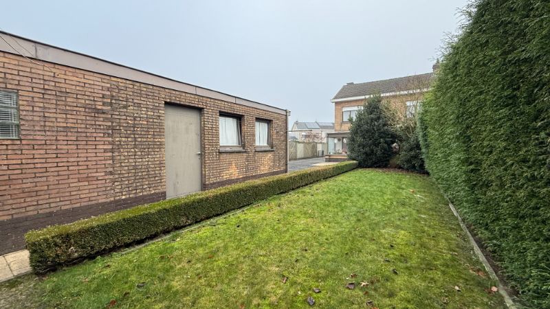 Charmante halfopen bebouwing met garage foto 17