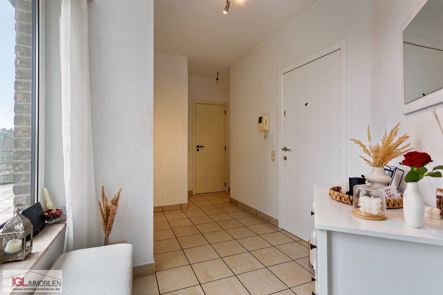 IGL stelt voor: uitstekend gelegen penthouse-appartement in Sint-Jans-Molenbeek foto 3