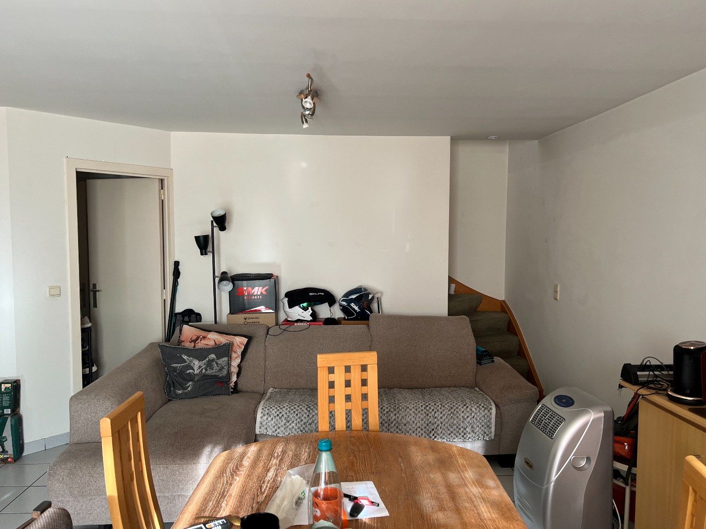 Gezellig duplexappartement met kelderberging en garage, centraal in Stasegem  foto 5