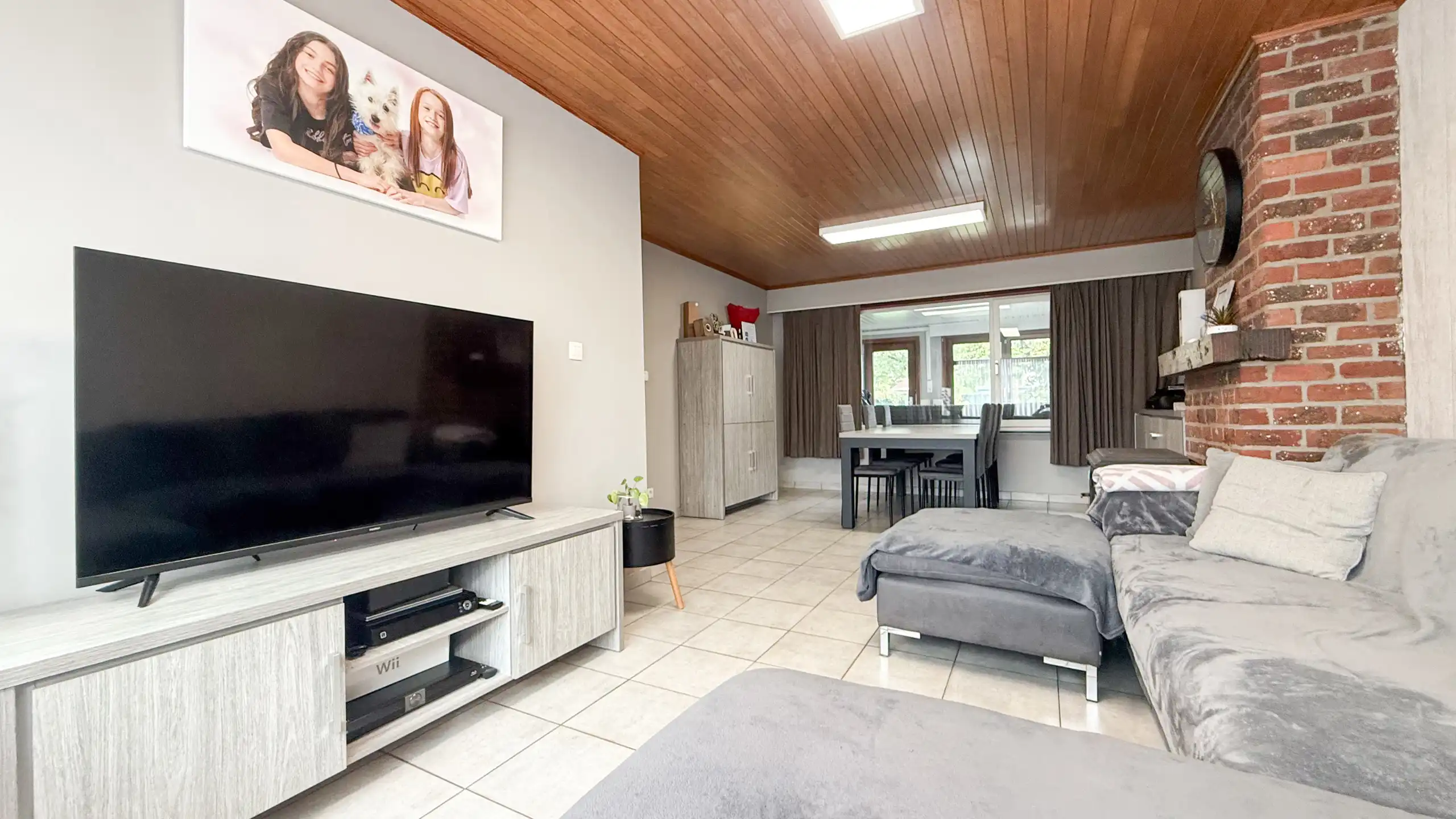 Instapklare woning met 3 slaapkamers op toplocatie! foto 3