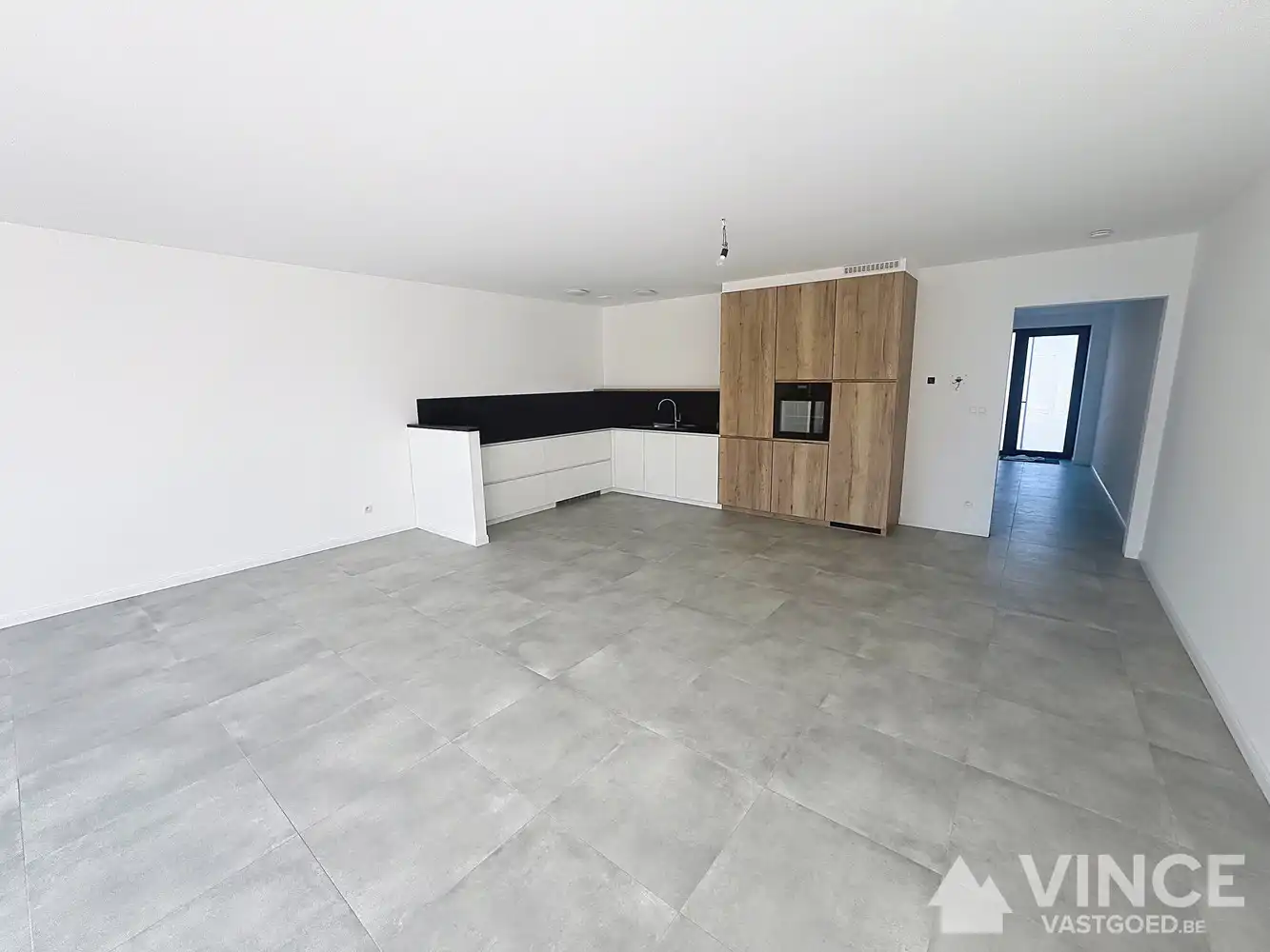 Nagelnieuwe woning met 3 slaapkamers in rustige wijk foto 5