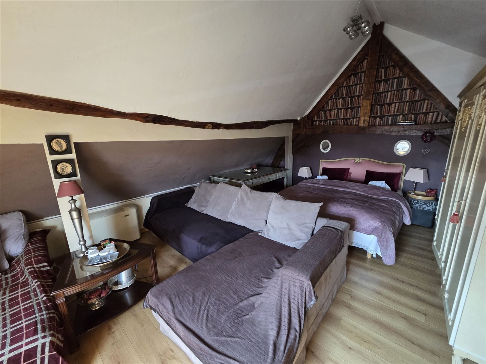 Veelzijdig gebouw: restaurant, hotel en feestzaal te Rebaix foto 15