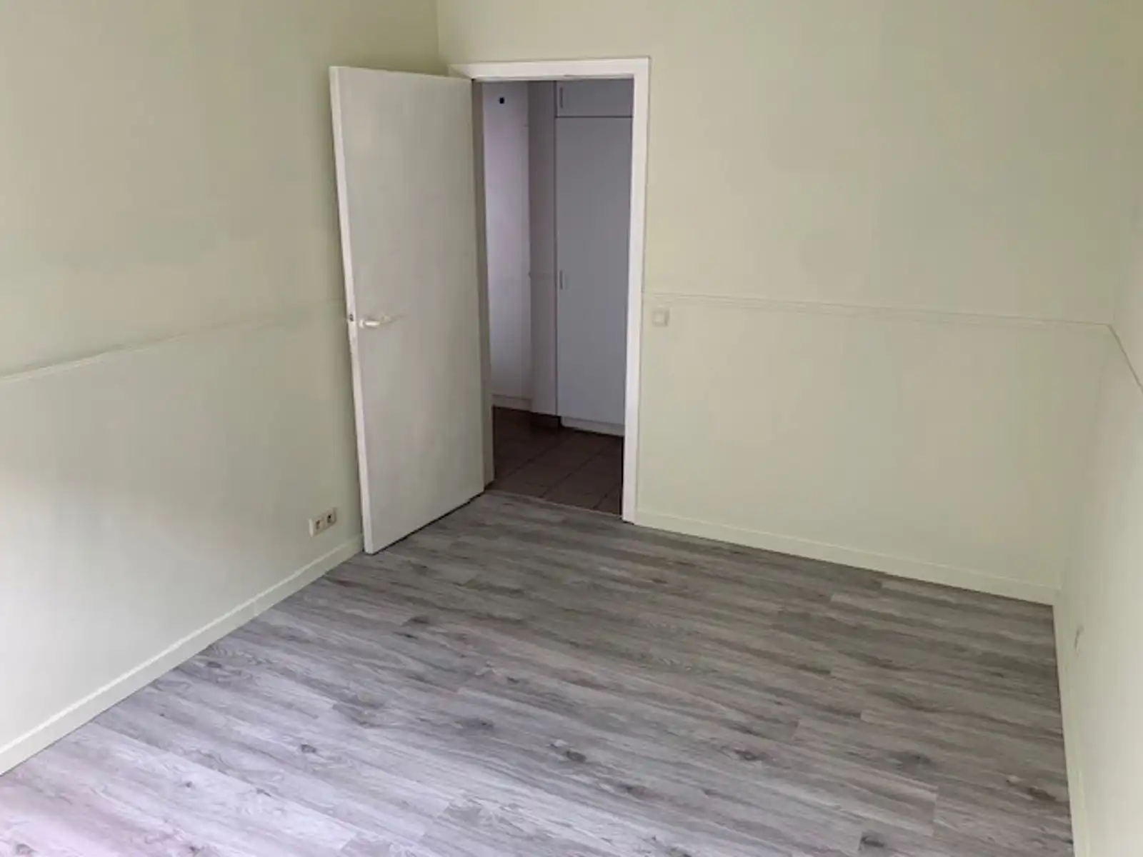 Gelijkvloers 1 slaapkamerappartement foto 7