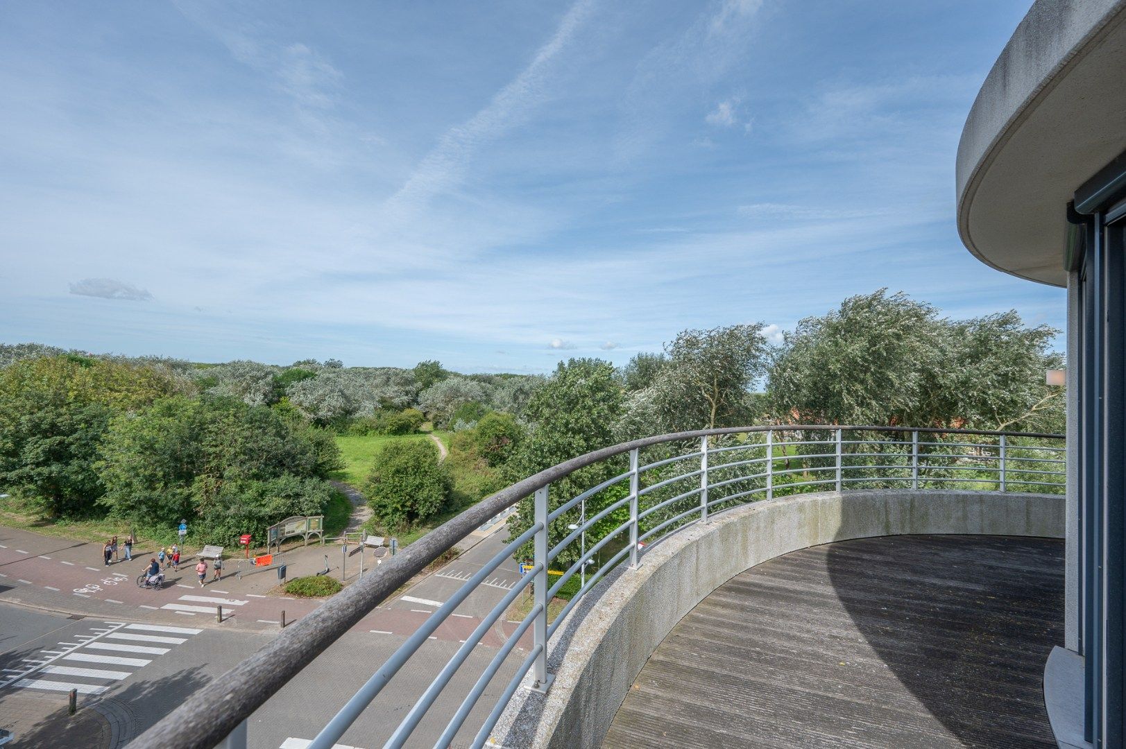 Unieke penthouse met open zichten richting de zee foto 5