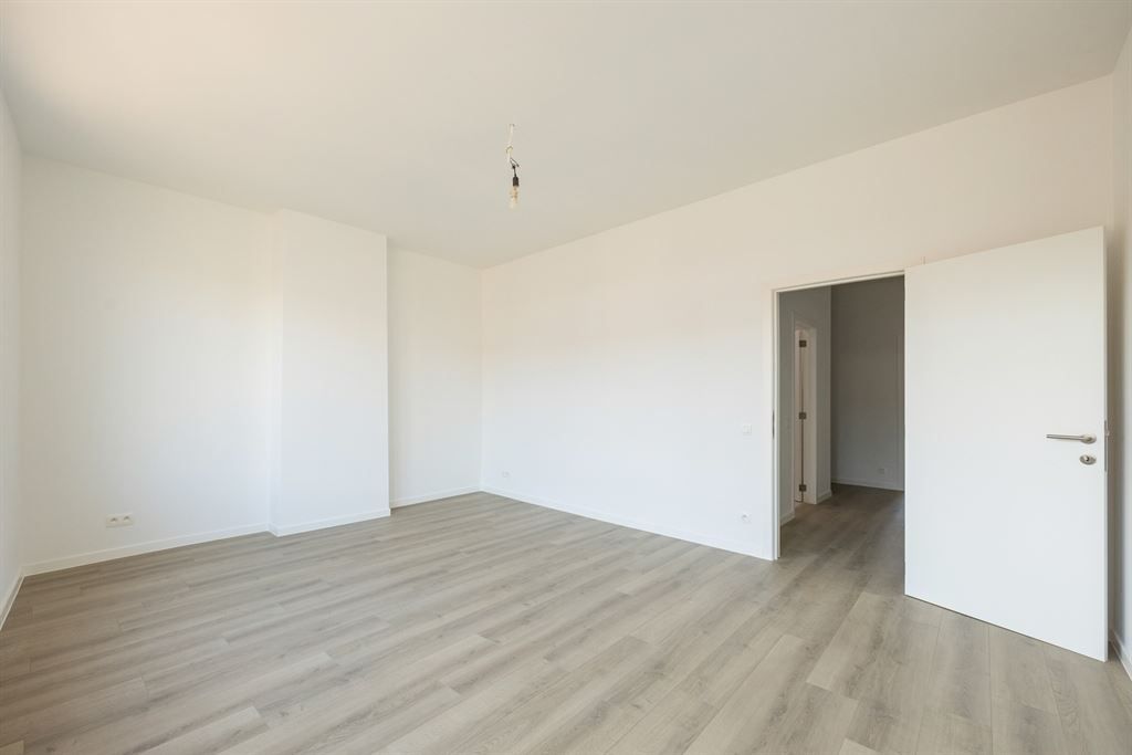 Gerenoveerde woning met tuin foto 15