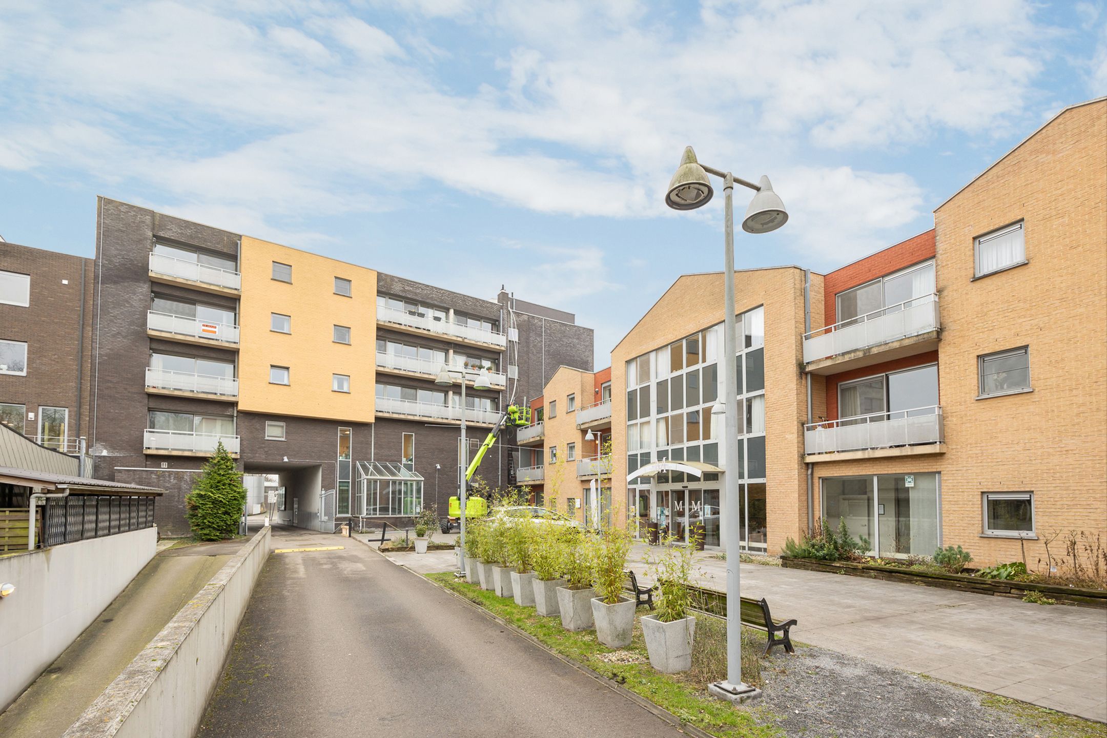 BEVEREN - erkende assistentiewoning in hartje Beveren  foto 10