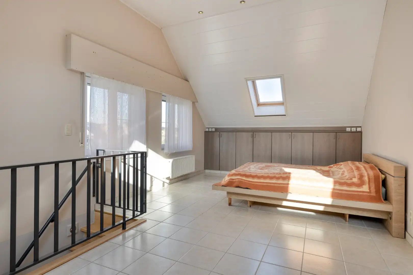 Rustig gelegen woning met 4 slpks en 2 badkamers op 691 m² te OLV Olen ! foto 16