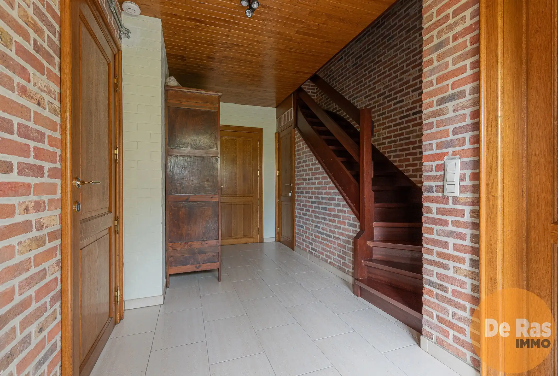 LIEDEKERKE - Ruime gezinswoning met tal van mogelijkheden foto 24