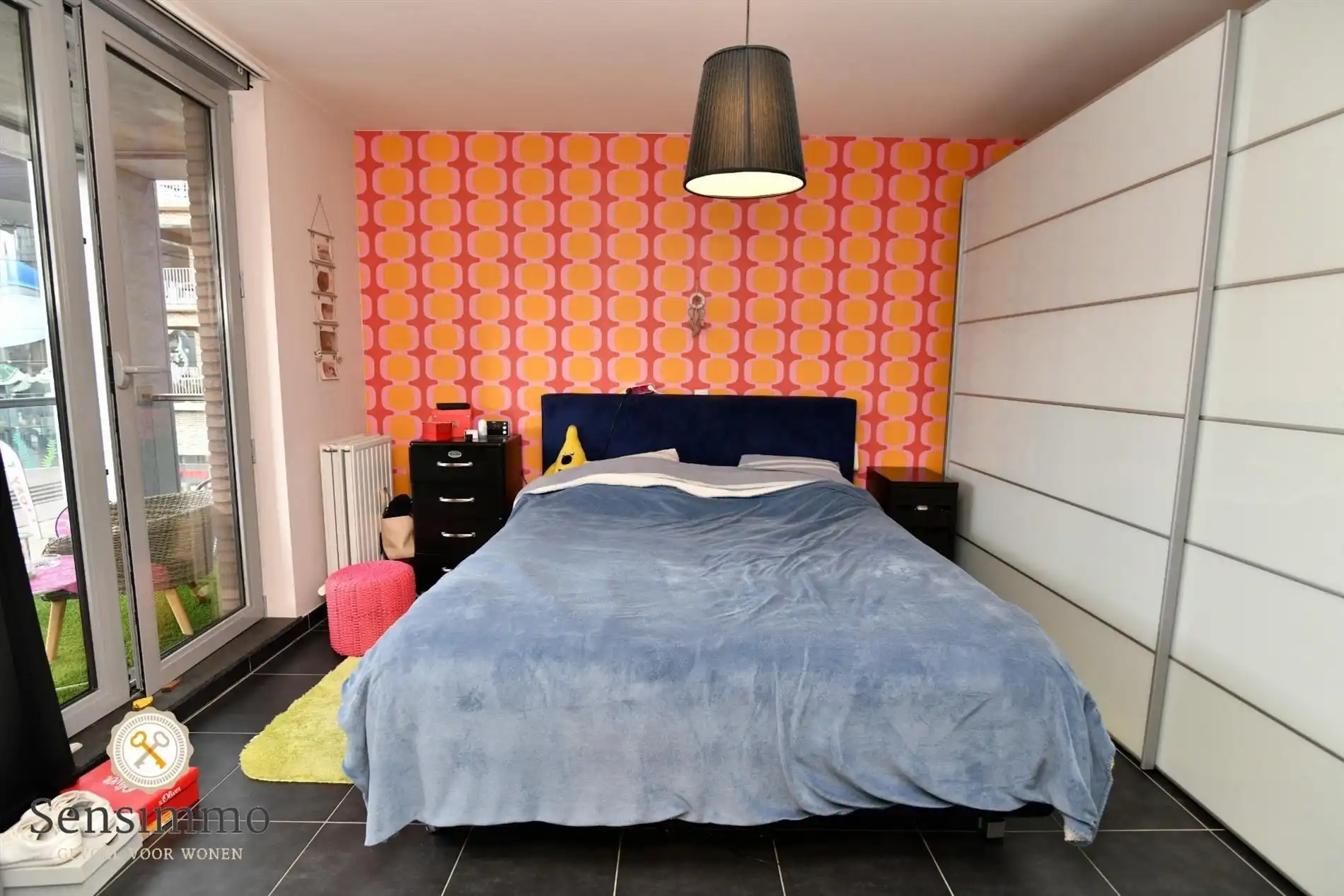 Modern éénslaapkamerappartement met prive parking Stadsplein Genk foto 12