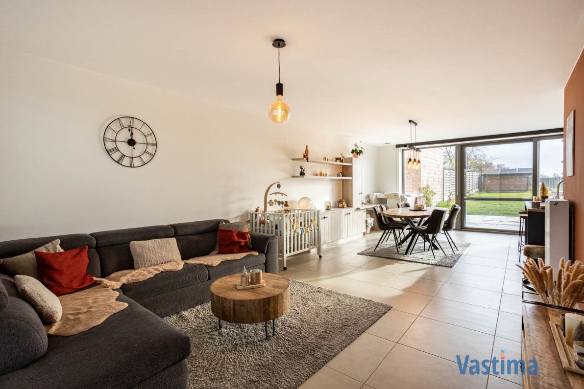 Recente gezinswoning met ruimte, comfort én een uitstekende ligging foto 2