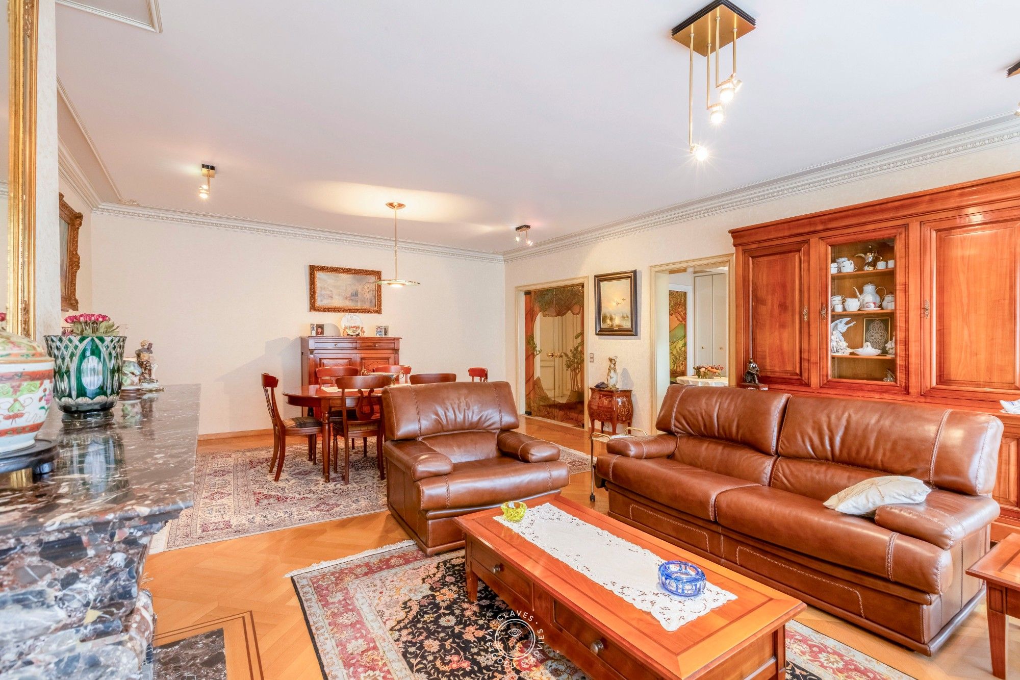 Topgelegen 3 slpk appartement met meerdere terrassen en zicht op de Grote Markt foto 3