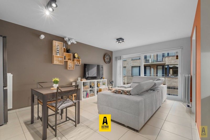 Zonnig instapklaar appartement vlakbij zee! foto 4