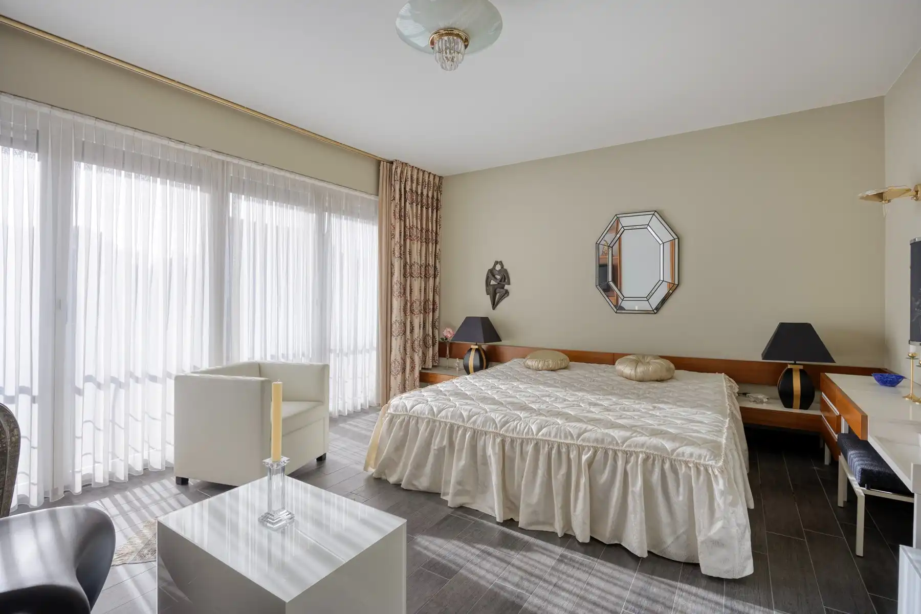 Luxueus penthouse in nieuwstaat foto 13