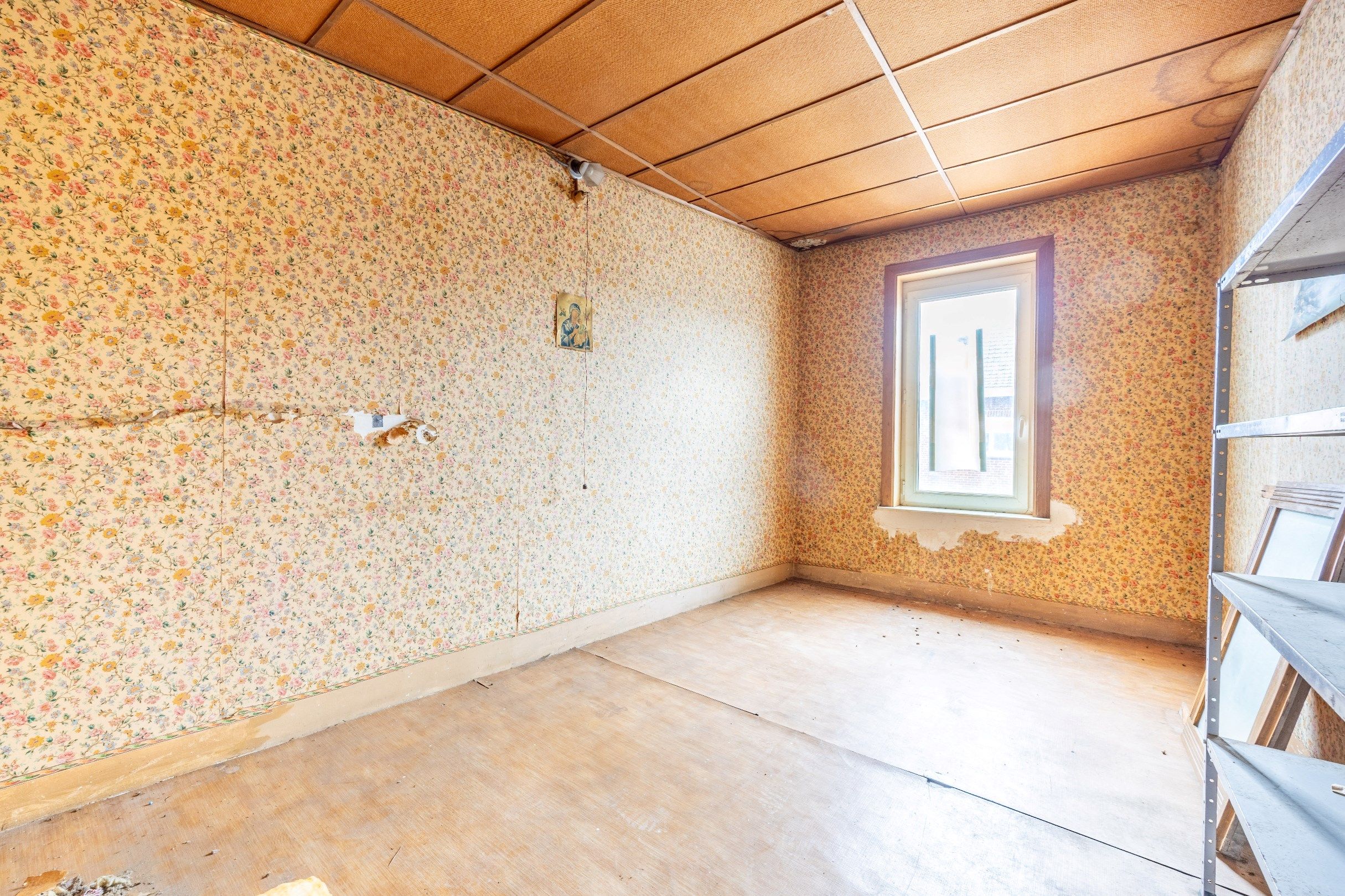TE RENOVEREN WONING MET TUIN EN GARAGE foto 24